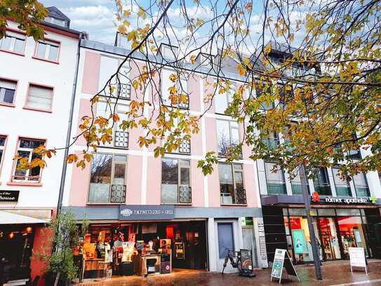 Zentral gelegenes Büro, 1-Küche, 2 x WC, Schillerplatz in der Mainz-Altstadt