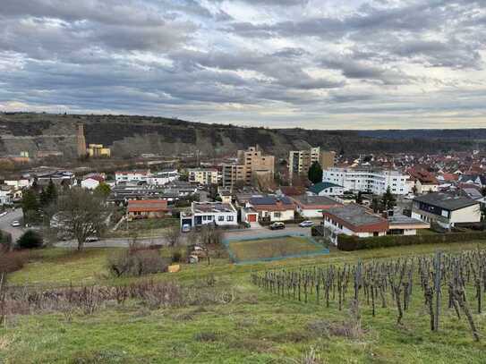 Schöner Bauplatz in ruhiger Lage direkt am Weinberg