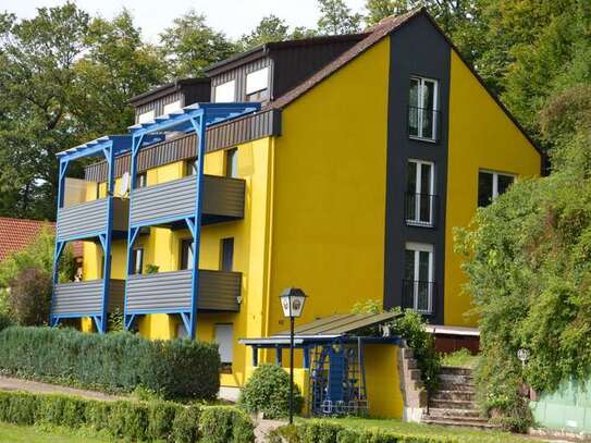 Moderne und helle Wohnung in Aussichtslage mit Einbauküche