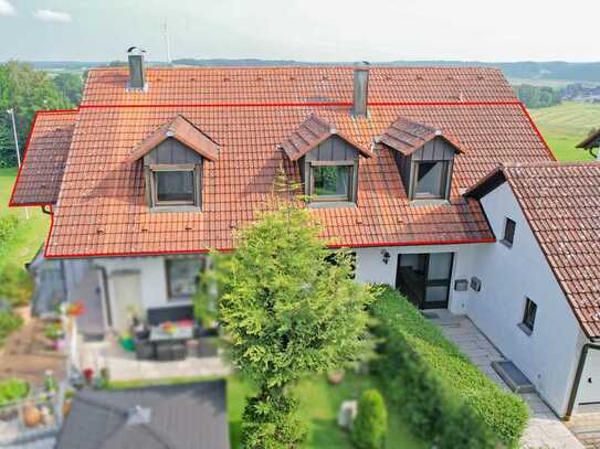 Große Dachgeschosswohnung mit Balkon in Schweitenkirchen