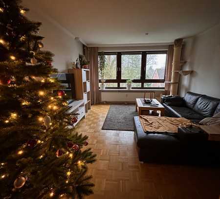 Meiendorf: Sonnige 3 Zimmer-Wohnung mit Blick in die Natur