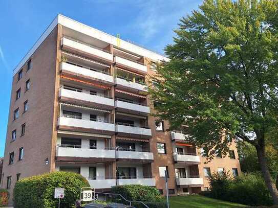 Helle, gut geschnittene 2-Zimmer-Wohnung in Geismar mit Balkon und traumhaftem Blick