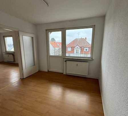 Große 3- Zimmerwohnung mit 2 Balkonen