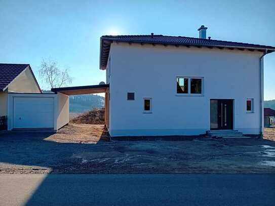 Ansprechendes Haus mit fünf Zimmern in Neunburg vorm Wald