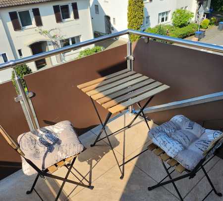 Wohnfreundliche 2-Zimmer-Wohnung in Top-Lage mit sonnigen Süd-Westbalkon und Einbauküche in Bergheim