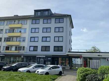 Neu errichtete Stilvolle 2-Raum-DG-Wohnung mit Balkon in Köln Eil