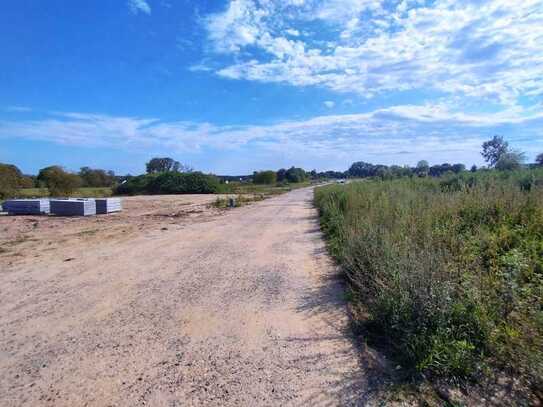 BAUTRÄGERFREI - großzügiges Baugrundstück - idyllisch gelegen in Altlandsberg OT Gielsdorf