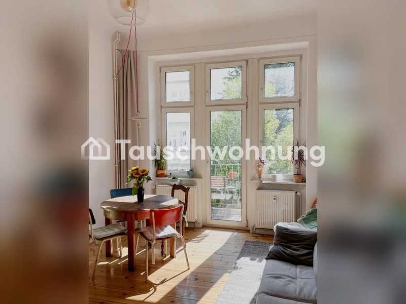 Tauschwohnung: Schöne 2-Zimmer-Wohnung | Altbau | Balkon | Helmholtzkiez