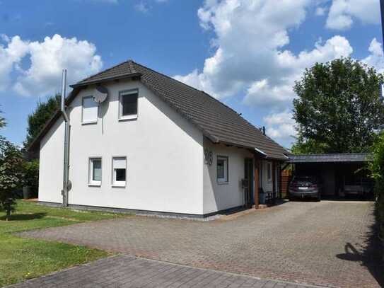 Einfamilienhaus mit fünf Zimmern und EBK in Halsenbach