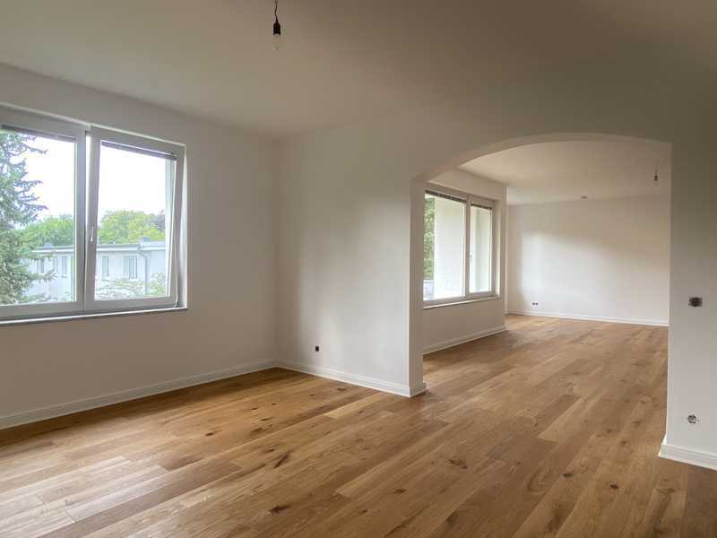 Sanierte Traumwohnung im Komponistenviertel: Lichtdurchflutet und großzügig !