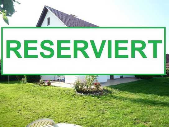 MIET-Whg., ca. 130m², EG mit Terrasse, Garten, 2 Keller u.1 Garage in guter Wohnlage!