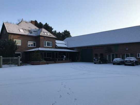 Premium Wohnung mit Garten auf stadtnahem Bauernhof