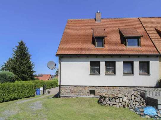 Zuhause gestalten in Freiberg: DHH mit schönem Garten, Terrasse und Doppelgarage