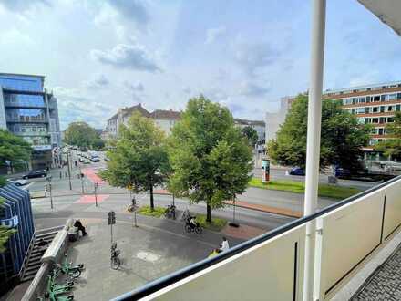 Innenstadtlage: Sehr gepflegte 3-Zimmerwohnung mit Balkonen und Garage in Hannover Mitte!