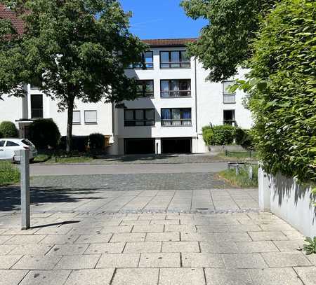 Garagenstellplatz / Tiefgaragenstellplatz / Garage / Oldtimer