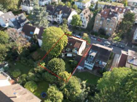 TRAUMLAGE MIT GARTEN IN EXKLUSIVER WOHNGEGEND NEUENHEIMS