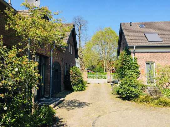 Idyllische Perle auf Vierkanthof am Egelsberg ohne Maklergebühren