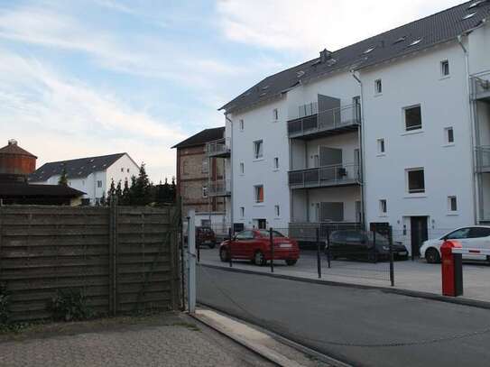 Neuwertige 2,5-Zimmer-Wohnung mit Balkon in Lahnstein