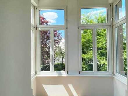 Wohnen und Arbeiten unter einem Dach - 5-Zimmer-Altbau-Wohnung im Zentrum!