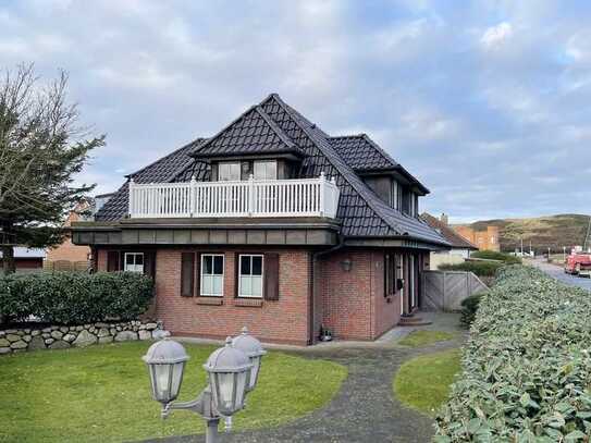 Einzelhaus mit 3 Ferienwohnungen in Toplage