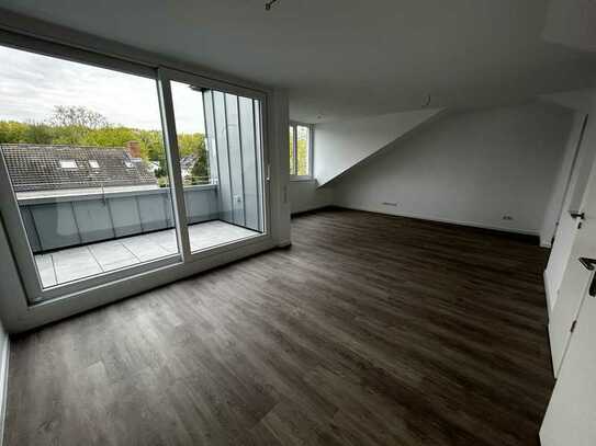 Extravagante 2-Zimmer-Penthouse-Wohnung mit Loggia - DG - Gäste-WC - Erstbezug - Köln Rodenkirchen