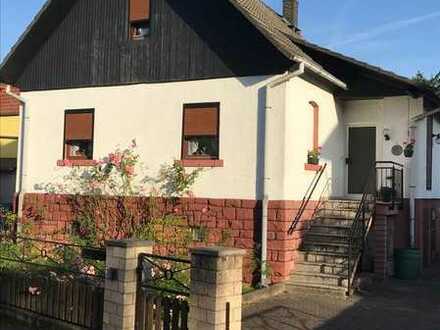 Kleines Einfamilienhaus in Ortskernlage von Büdingen-Aulendiebach