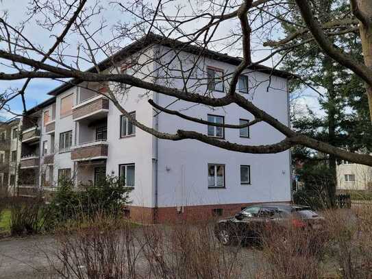 Toplage Zehlendorf - Zwei Zimmer Wohnung inkl. PKW-Stellplatz