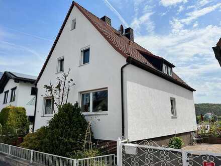 Zweifamilienhaus in ruhiger Ortsrandlage in Bad Kissingen/Reiterswiesen