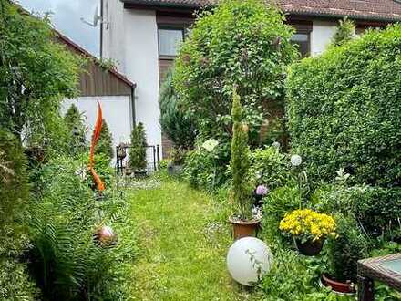 Gepflegtes Reihenendhaus mit Garten in ruhiger Lage! ERBPACHT!