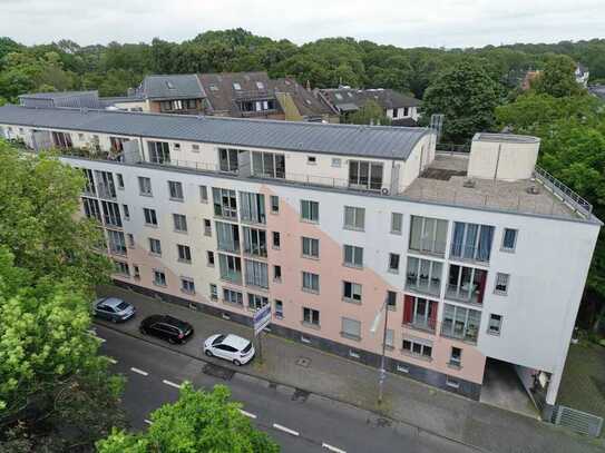 Stufenlose Dachgeschosswohnung mit großer Terrasse, Domblick, Klima & Tiefgarage (Seniorengerecht)