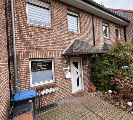 Reihenmittelhaus mit Garage in Moers Hülsdonk - Provisionsfrei