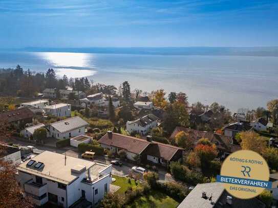 Exklusives Doppelhausanwesen mit Einliegerwohnung, außergewöhnlicher Raumhöhe & Seeblick in Top-Lage