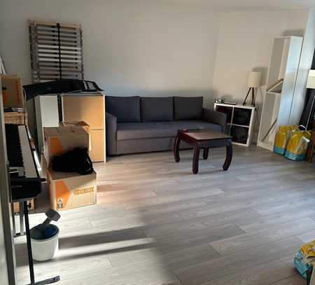 Schöne 1-Zimmer-Wohnung mit Einbauküche & Balkon in Düsseldorf Stadtmitte