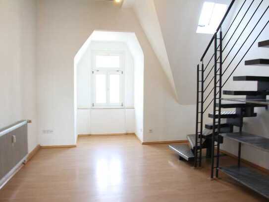 Schwerte-City: Tolle Maisonettewohnung mit Dachterrasse und Fernblick!