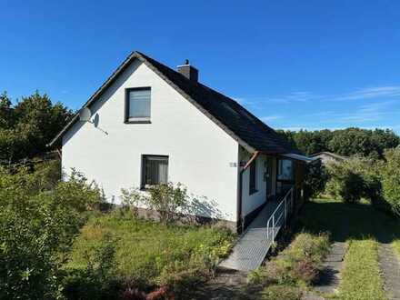 *** Tolles Grundstück und liebevolles Zuhause zum Neugestalten ***