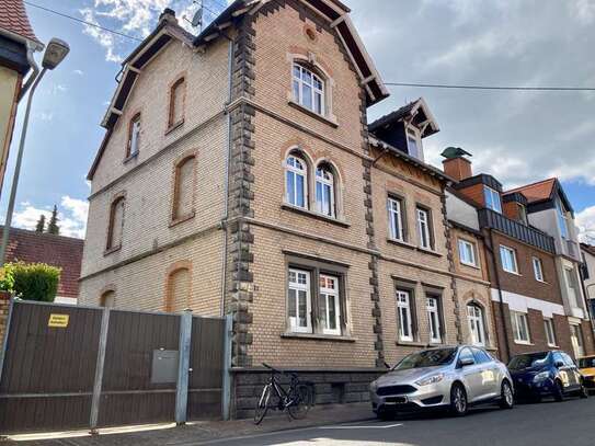 Wunderschöne kernsanierte Altbau-Wohnung in Frankfurt Sindlingen