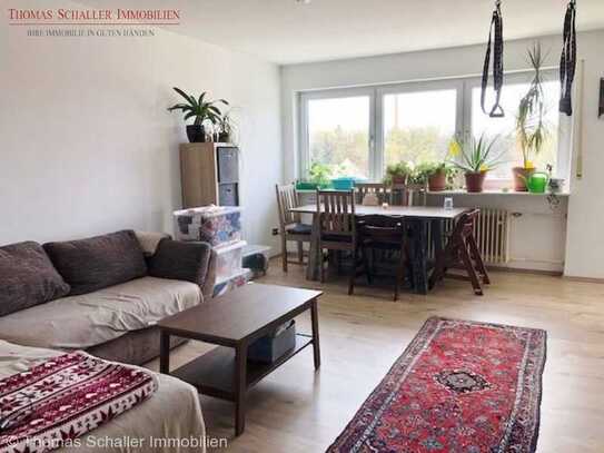 Helle 3-Zimmer-Wohnung (75 m²) mit Balkon und Garage