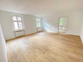 Helle kernsanierte 3-Zimmer Maisonette Wohnung - Berlin Lichterfelde-West