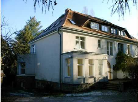 VILLA (DHH) in MEISSEN mit Traum-Garten und *** ELB-BLICK! ***