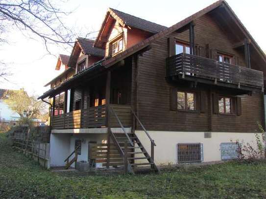 Hochwertiges Holzblockhaus in guter, ruhiger Lage von Bruchköbel-Roßdorf!