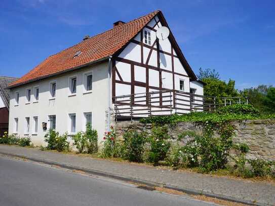 140 m² großes Einfamilienhaus auf 1.780 m² Eigentumsgrundstück in Watzum