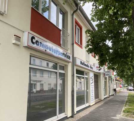 Lichtdurchflutetes Büro im Erdgeschoss im Zentrum von Oranienburg