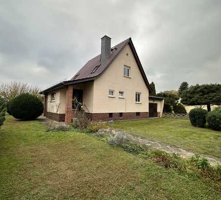 Freistehendes Einfamilienhaus mit sehr viel Platz für Ihre Träume