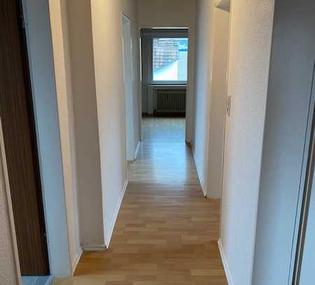 Schöne 3-Zimmer-Dachgeschosswohnung