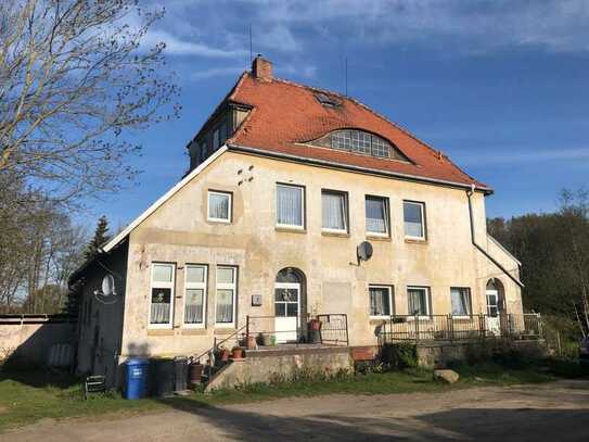 Freistehendes Mehrfamilienhaus mit Grundstück - PROVISIONSFREI