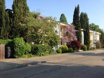 MA-Lindenhof am Waldpark: Ideale Stadtwohnung mit Privatgarten