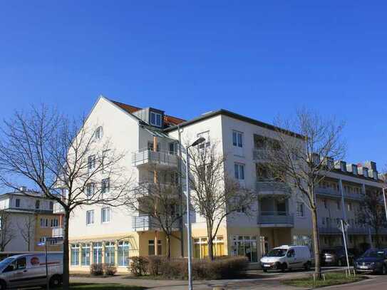 Nachhaltige Wohlfühloase mit Seeblick in Leipzig-Lausen