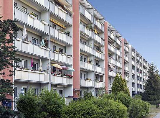 Wir sanieren für Sie: 3-Zimmerwohnung mit Balkon und Aufzug!