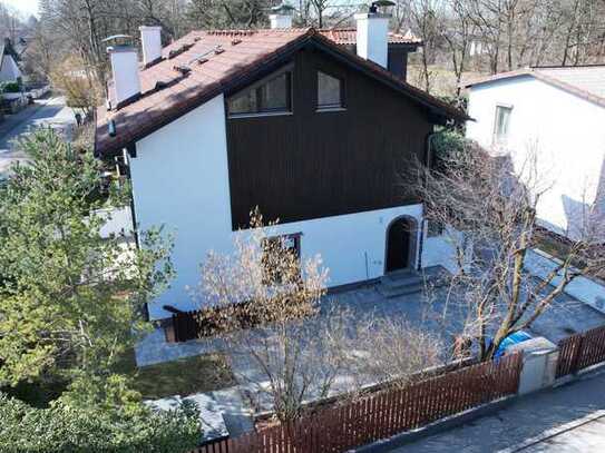 Erstbezug nach Sanierung - Doppelhaushälfte in Waldtrudering