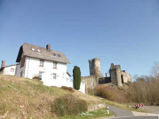 Top-Lage im Herzen der Vulkaneifel: einzigstes Restaurant an einem touristischen Highlight Terrasse